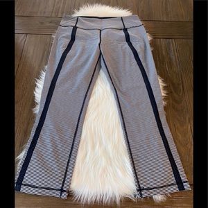 Lululemon Crop Pant - Gingham